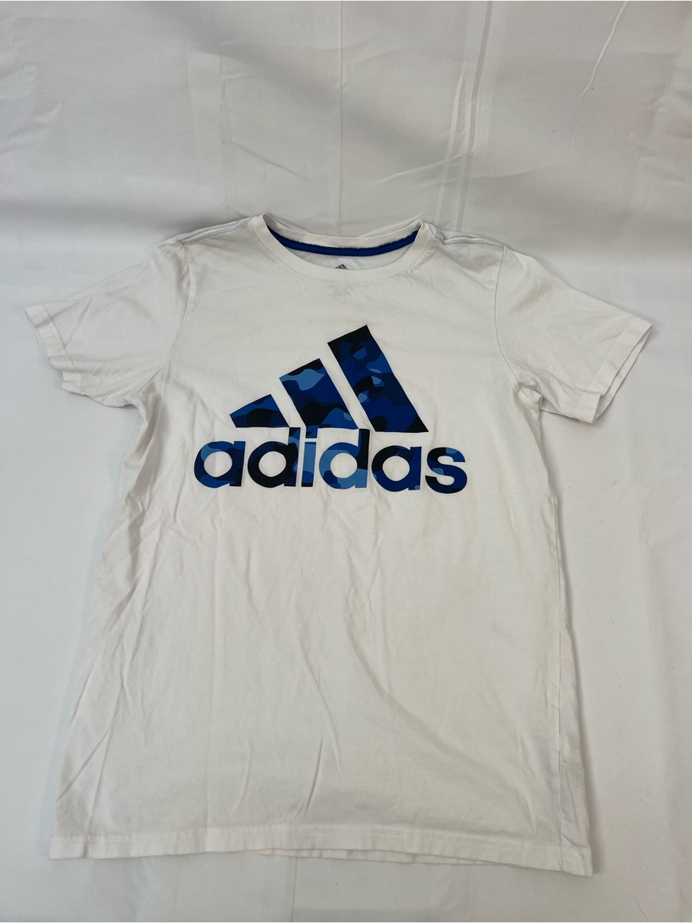 adidas White Tee with Blue Camo Logo, kids Large